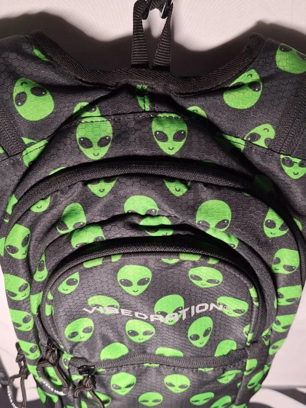*SALE* Vibedration Hydration Backpack w/o Bladder, Black Green, Aliens, Used